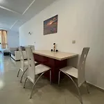 Apartment меден рид