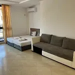 Apartment меден рид *